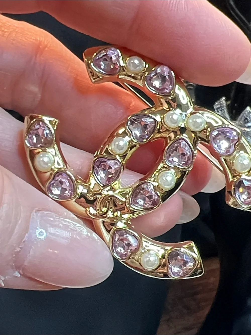 N/A gold tone